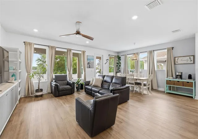 5th image of 1455 Gopher Loop, Tarpon Springs, FL 34689 | MLS# TB8502956