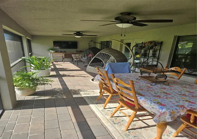 5th image of 4222 Juliana Lake Dr, Auburndale, FL 33823 | MLS# O6403222