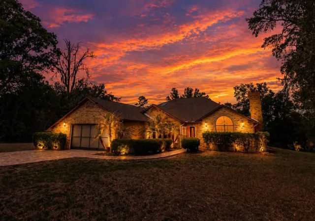 4th image of 14692 Linden Dr, Spring Hill, FL 34609 | MLS# W7885295