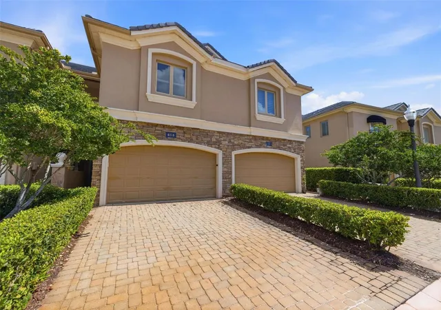 Photo 1 of Townhouse for sale at 615 Saxony Blvd, Saint Petersburg, FL | MLS# TB8503002 | Listing updated on 2026-10-20