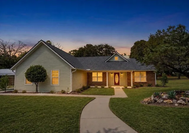Photo 2 of Single family home for sale at 5340 Ne County Rd 340, High Springs, FL 32643 | MLS# GC539907 | Listing updated on 2026-09-04
