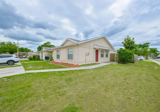 1st image of 1720 Oak Branch Ct, Brandon, FL 33511 | MLS# TB8503021