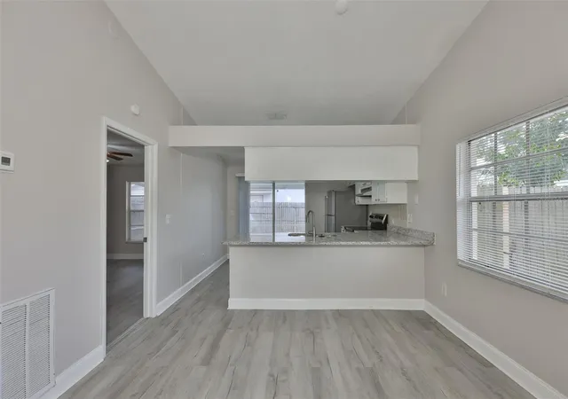 5th image of 1720 Oak Branch Ct, Brandon, FL 33511 | MLS# TB8503021