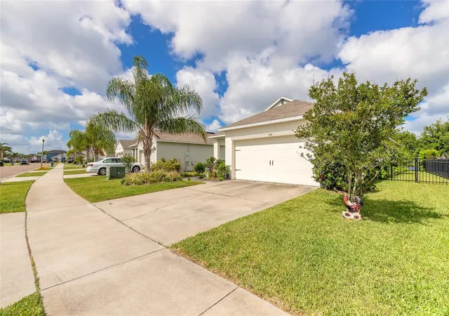 Homes for sale in New Smyrna Beach, FL | 554 Armoyan Wy, New Smyrna Beach, FL 32168 | MLS# NS1088085