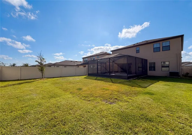 5th image of 12643 Horseshoe Bend Dr, Lithia, FL 33547 | MLS# O6403309