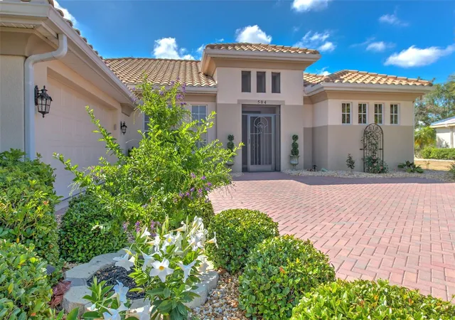 4th image of 504 Rimini Vista Wy, Sun City Center, FL 33573 | MLS# TB8503116