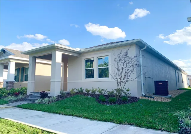 Homes for sale in Debary, FL | 624 Bayern Ln, Debary, FL 32713 | MLS# O6403322