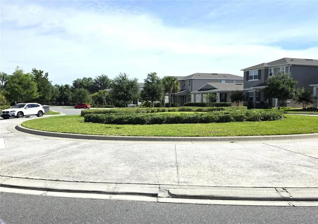 Homes for sale in Debary, FL | 624 Bayern Ln, Debary, FL 32713 | MLS# O6403322