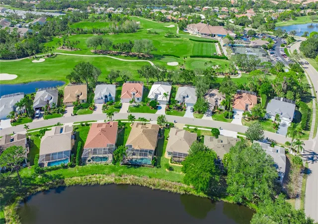 Photo 2 of Single family home for sale at 8928 Whitemarsh Ave, Sarasota, FL 34238 | MLS# A4691885 | Listing updated on 2026-08-16