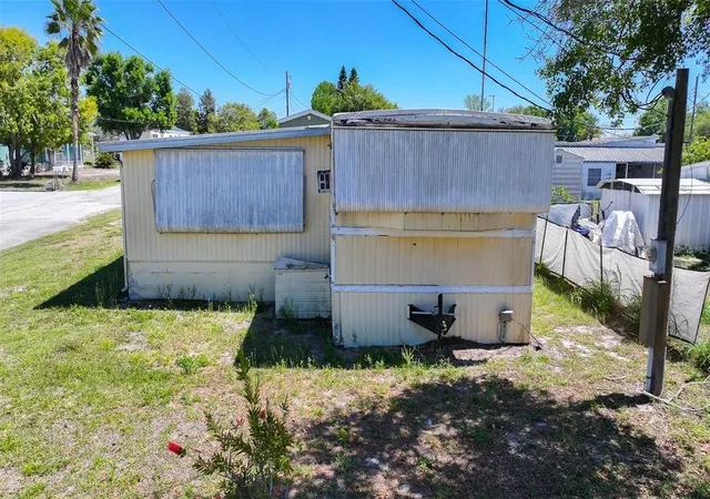 5th image of 2400 San Miguel Ave, Avon Park, FL 33825 | MLS# C7525522