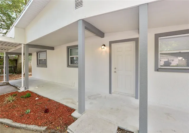 Photo 4 of Single family home for sale at 114 Shelton Ave, Auburndale, FL 33823 | MLS# L4961485 | Listing updated on 2026-09-03