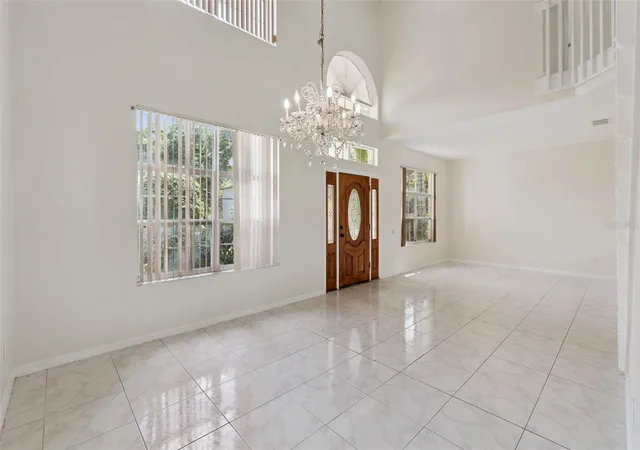 Photo 4 of Single family home for sale at 1960 Aspenridge Ct, Ocoee, FL 34761 | MLS# O6403355 | Listing updated on 2026-08-27