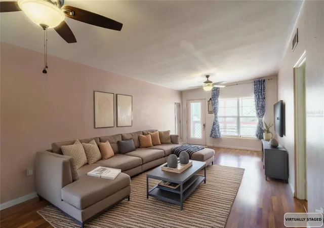 Photo 3 of Single family home for sale at 3523 SE 6th Street, Ocala, FL 34471 | MLS# OM723796 | Listing updated on 2026-08-27