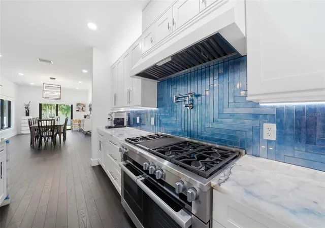 5th image of 806 Osceola Rd, Belleair, FL 33756 | MLS# TB8503161