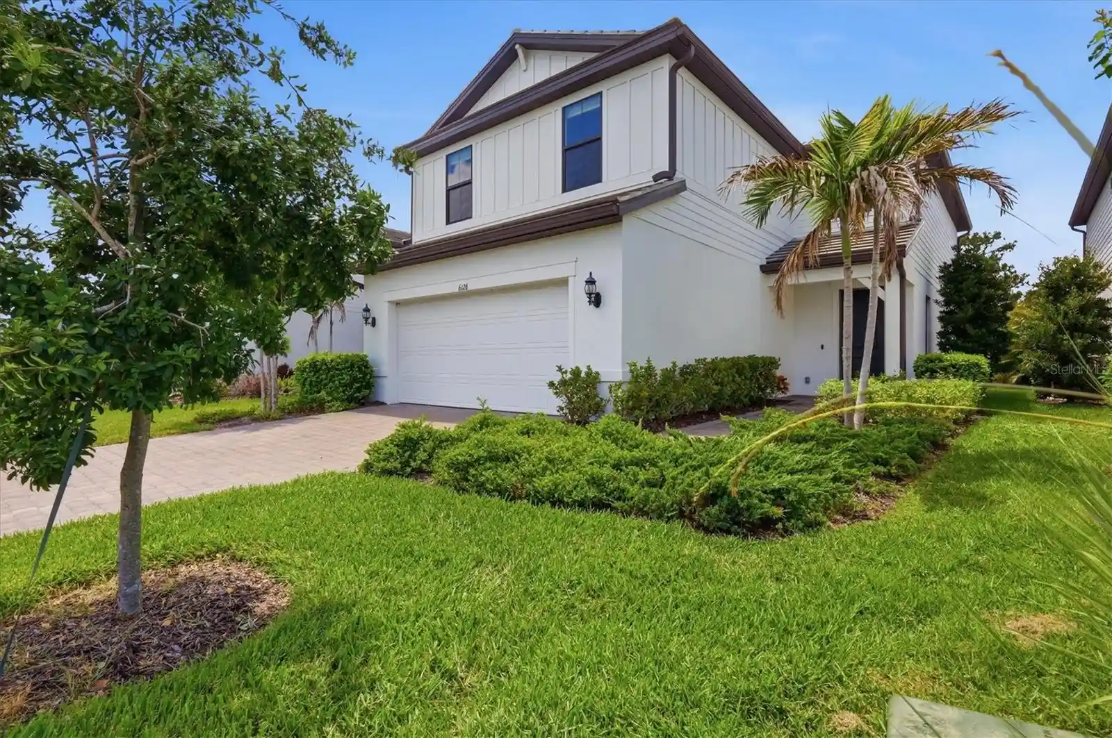 Single family home for sale at 6126 Bluestar Ct, Bradenton, FL 34211 | MLS# A4691898