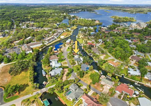 Homes for sale in Crystal River, FL | 9235 W Harbor Isle Ct, Crystal River, FL 34429 | MLS# G5111727