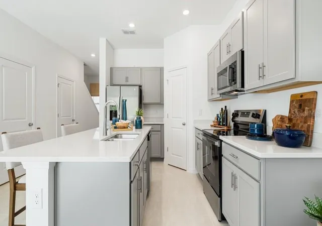 5th image of 7113 Pinelit Cvs, Nokomis, FL 34275 | MLS# A4691907