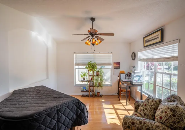 4th image of 624 N Lake Blvd, Tarpon Springs, FL 34689 | MLS# TB8503224