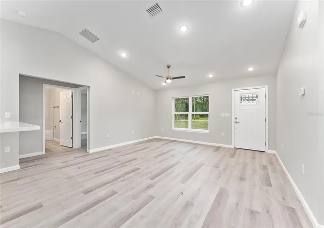 5th image of 10374 Se 126Th Ln, Belleview, FL 34420 | MLS# OM723808