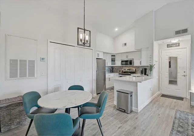 Photo 4 of Condo for sale at 4138 Central Sarasota Pkwy #1534, Sarasota, FL 34238 | MLS# A4691918 | Listing updated on 2026-08-23