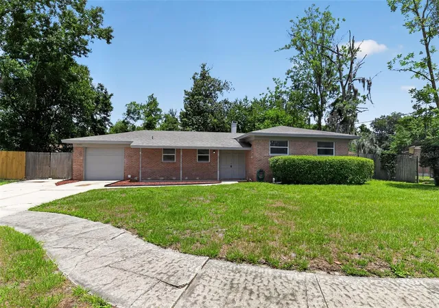 Homes for sale in Orange Park, FL | 1543 Redbud Ct, Orange Park, FL 32073 | MLS# TB8503273