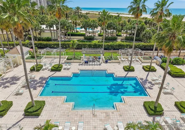 2nd image of 1180 Gulf Blvd, CLEARWATER BEACH, FL 33767