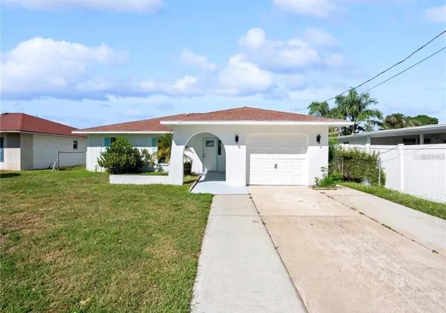 Homes for sale in Hernando Beach, FL | 3381 Minnow Creek Dr, Hernando Beach, FL 34607 | MLS# TB8503285