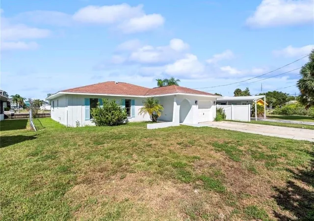 Homes for sale in Hernando Beach, FL | 3381 Minnow Creek Dr, Hernando Beach, FL 34607 | MLS# TB8503285