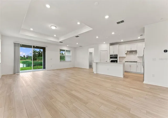 Photo 4 of Single family home for sale at 10037 Trellis Vine Way, Parrish, FL 34219 | MLS# TB8503288 | Listing updated on 2026-10-08