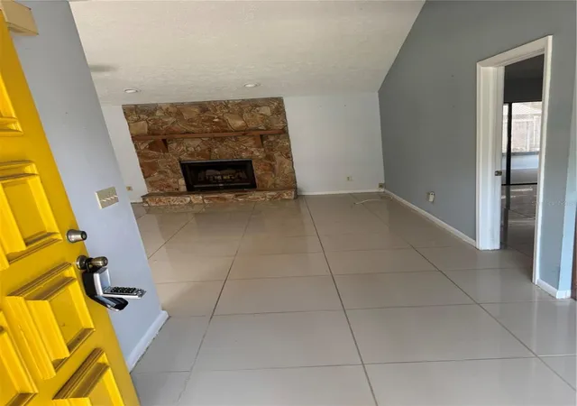 4th image of 2376 Windsor Oaks Ave, Lutz, FL 33549 | MLS# TB8503293