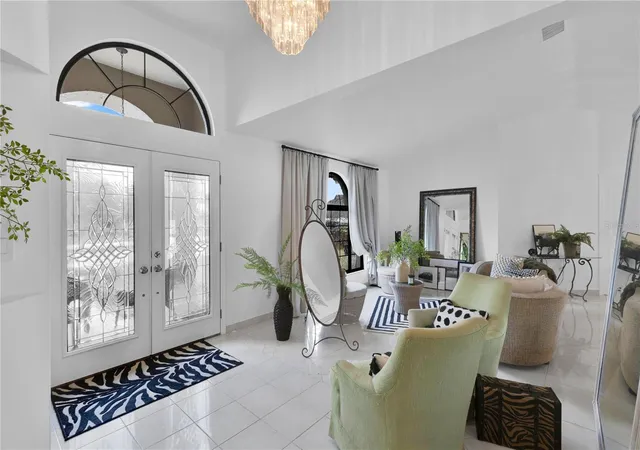 Photo 4 of Single family home for sale at 2208 Archer Blvd, Orlando, FL 32833 | MLS# O6403463 | Listing updated on 2026-10-07