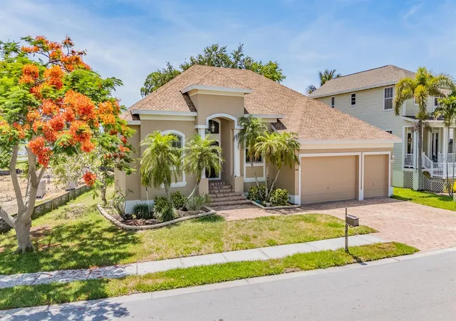 Photo 2 of Single family home for sale at 2008 N Pointe Alexis Dr, Tarpon Springs, FL 34689 | MLS# TB8503309 | Listing updated on 2026-09-08
