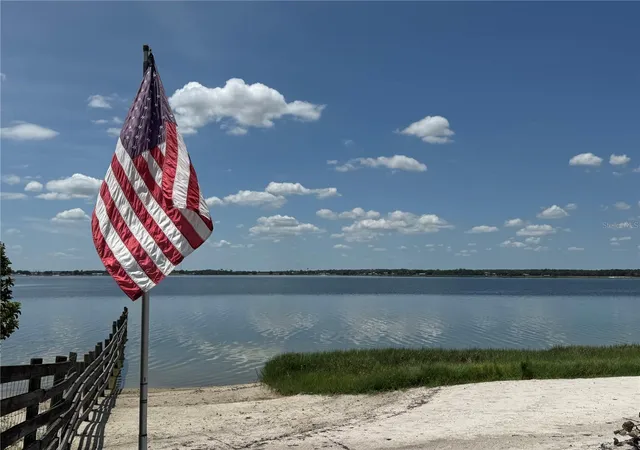 3rd image of 607 State Road 630 Hwy W, Frostproof, FL 33843 | MLS# K4903463