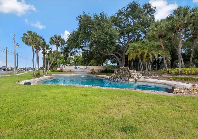 38th image of 2261 Shelly Dr #D, Palm Harbor, FL 34684 | MLS# TB8503311