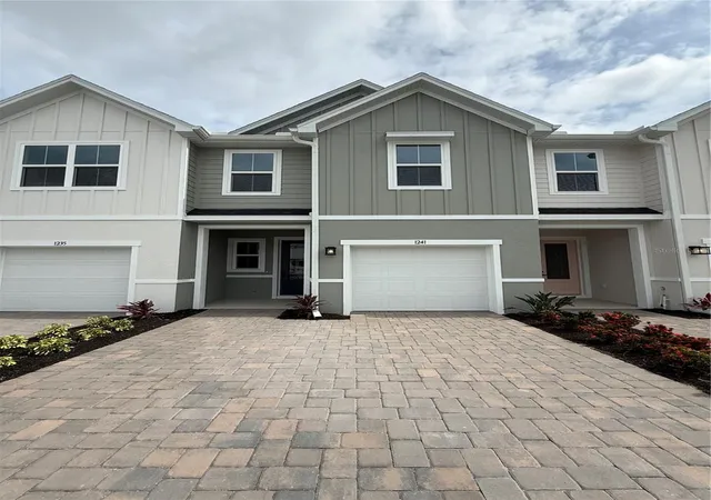 1st image of 1241 Pineywood Field Dr, Davenport, FL 33837 | MLS# W7885335
