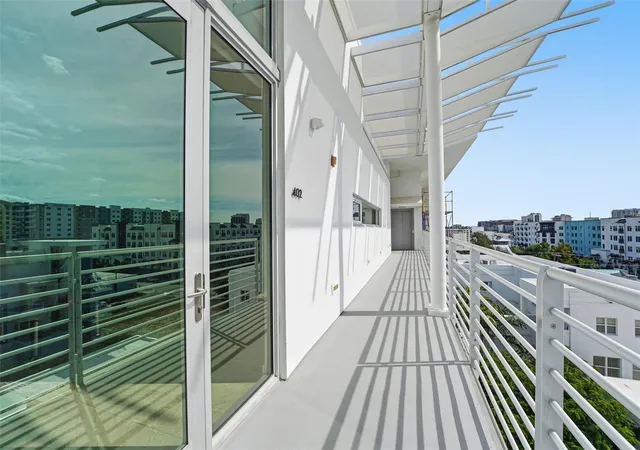 Photo 3 of Condo for sale at 1350 5th Street #402, Sarasota, FL 34236 | MLS# A4691938 | Listing updated on 2026-09-12