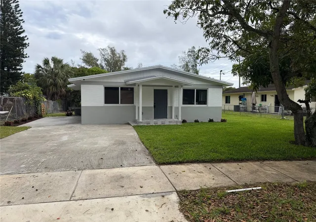 Photo 2 of Single family home for sale at 836 Sw 2nd Terrace, Deerfield Beach, FL 33441 | MLS# TB8503336 | Listing updated on 2026-10-04