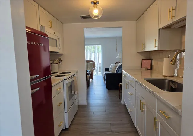 Homes for sale in Clearwater, FL | 4215 E Bay Dr #1403, Clearwater, FL 33764 | MLS# TB8503360