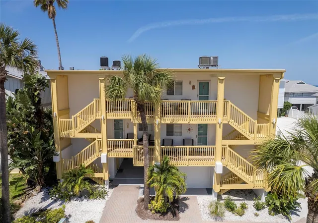 2nd image of 708 Gulf Blvd #D, Indian Rocks Beach, FL 33785 | MLS# W7885342