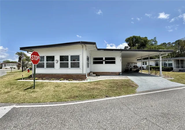 Photo 1 of Manufactured home for sale at 223 Hawthorne Blvd, Leesburg, FL 34748 | MLS# G5111744 | Listing updated on 2026-10-23