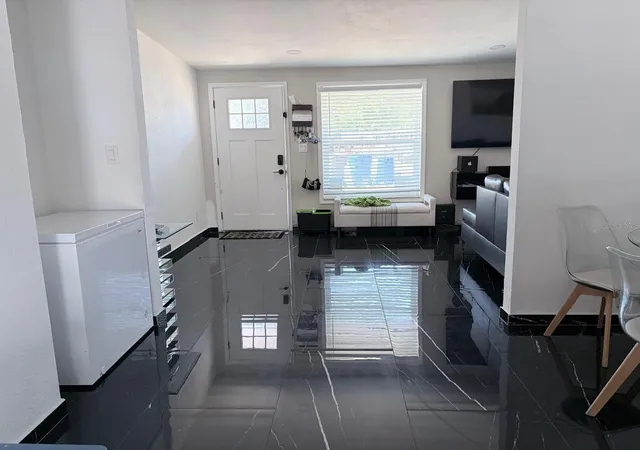 5th image of 1304 Windsor Wy, Tampa, FL 33619 | MLS# TB8503414