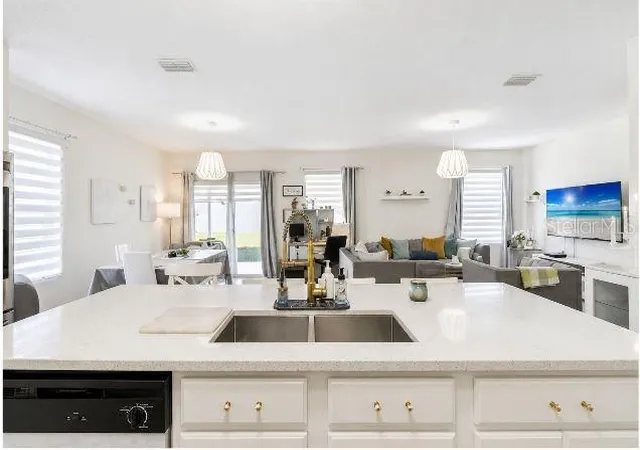5th image of 6103 Grey Heron Dr, Winter Haven, FL 33881 | MLS# O6403532