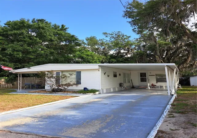 Homes for sale in Auburndale, FL | 119 Daisy Ave, Auburndale, FL 33823 | MLS# L4961501