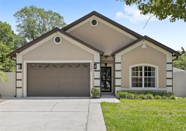 Homes for sale in Gotha, FL | 1557 Blackwood Ave, Gotha, FL 34734 | MLS# O6403595