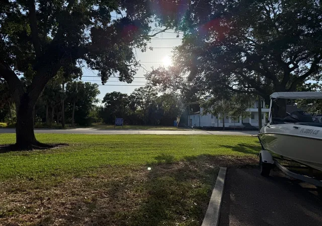 Photo 3 of Land for sale at 3733 6th Street S, Saint Petersburg, FL 33705 | MLS# A4691980 | Listing updated on 2026-08-31