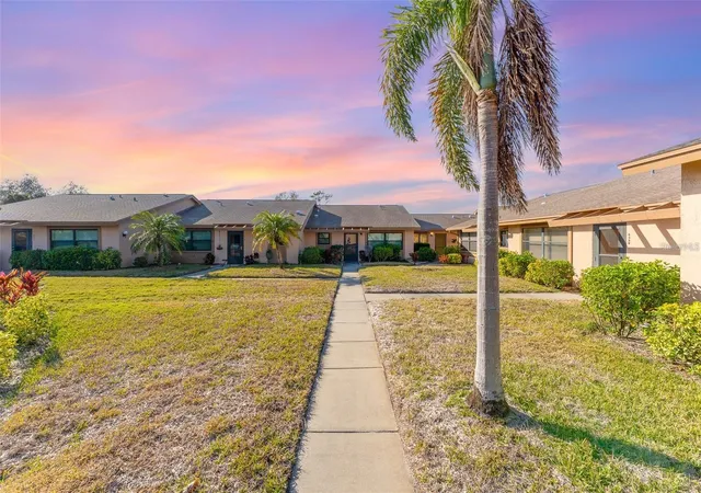Photo 1 of Condo for sale at 6314 29th Avenue W, Bradenton, FL 34209 | MLS# A4691984 | Listing updated on 2026-07-21
