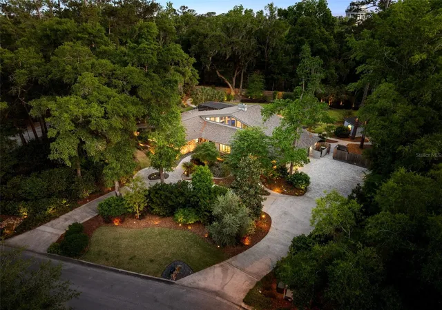 Homes for sale in Gainesville, FL | 2261 Nw 24Th Ave, Gainesville, FL 32605 | MLS# GC539938