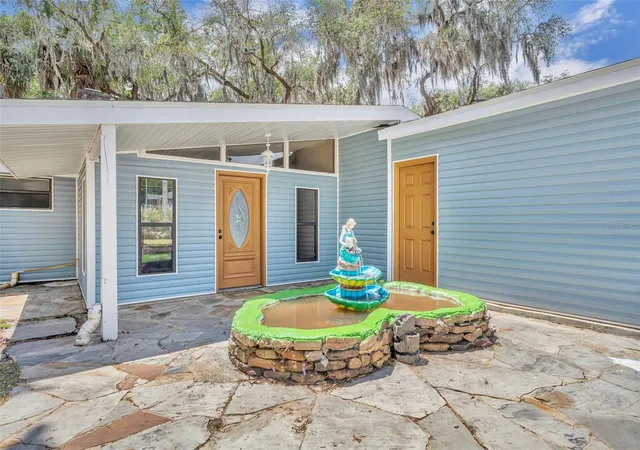 5th image of 13450 Se 105Th Ter, Ocklawaha, FL 32179 | MLS# G5111757