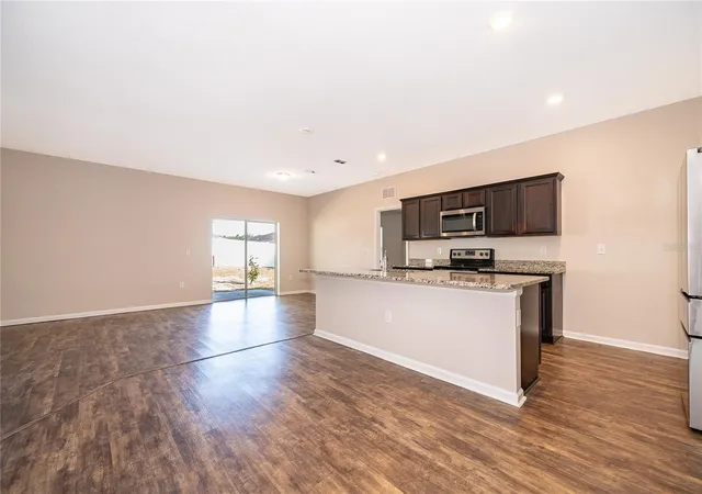 5th image of 15824 Surfbird Ct, Mascotte, FL 34753 | MLS# O6403611