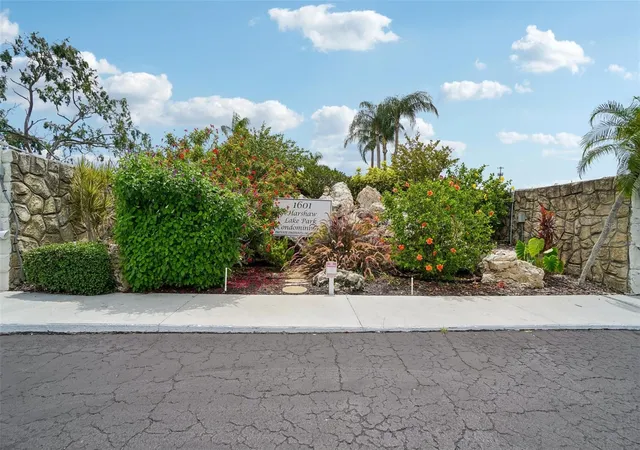Homes for sale in St Petersburg, FL | 1601 43rd St N #224, St Petersburg, FL 33713 | MLS# TB8503503